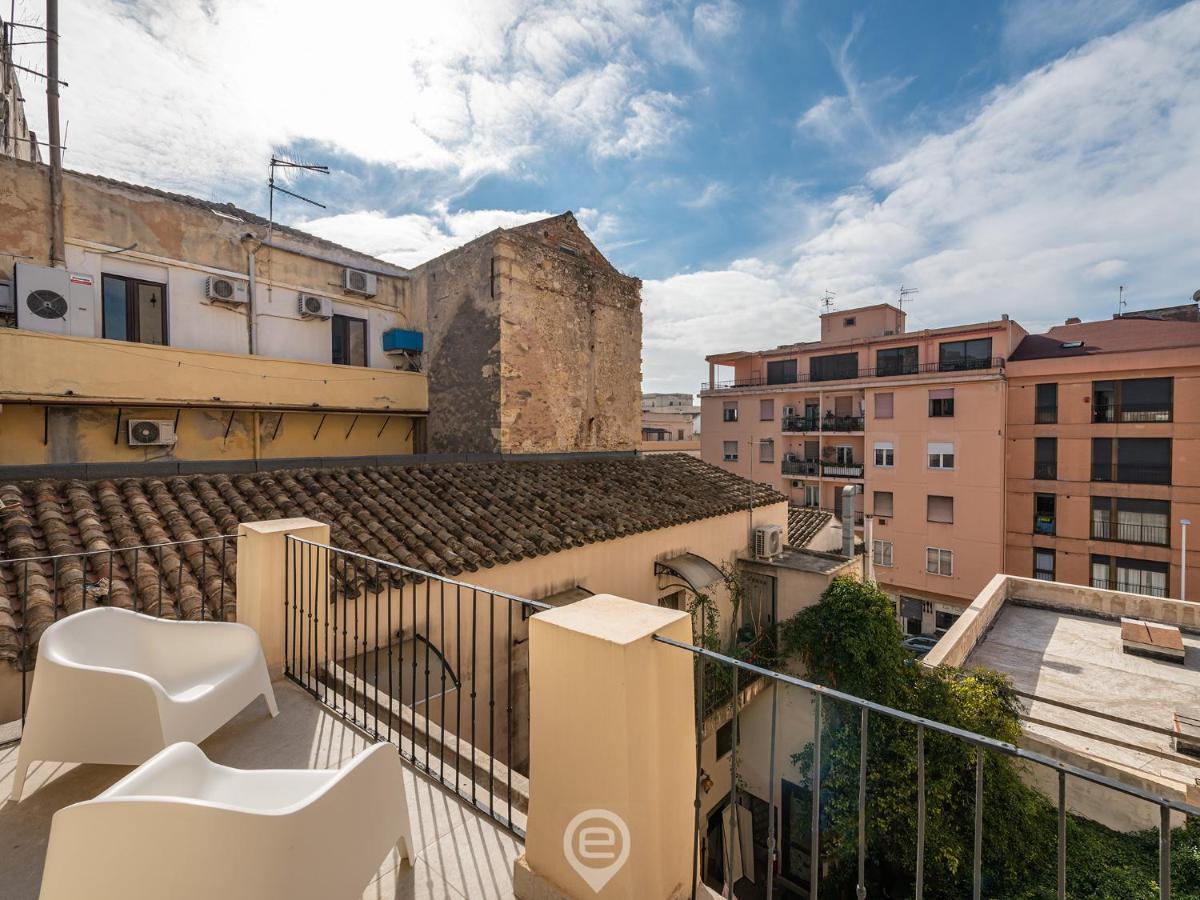 Luisa Apartment Cagliari Buitenkant foto