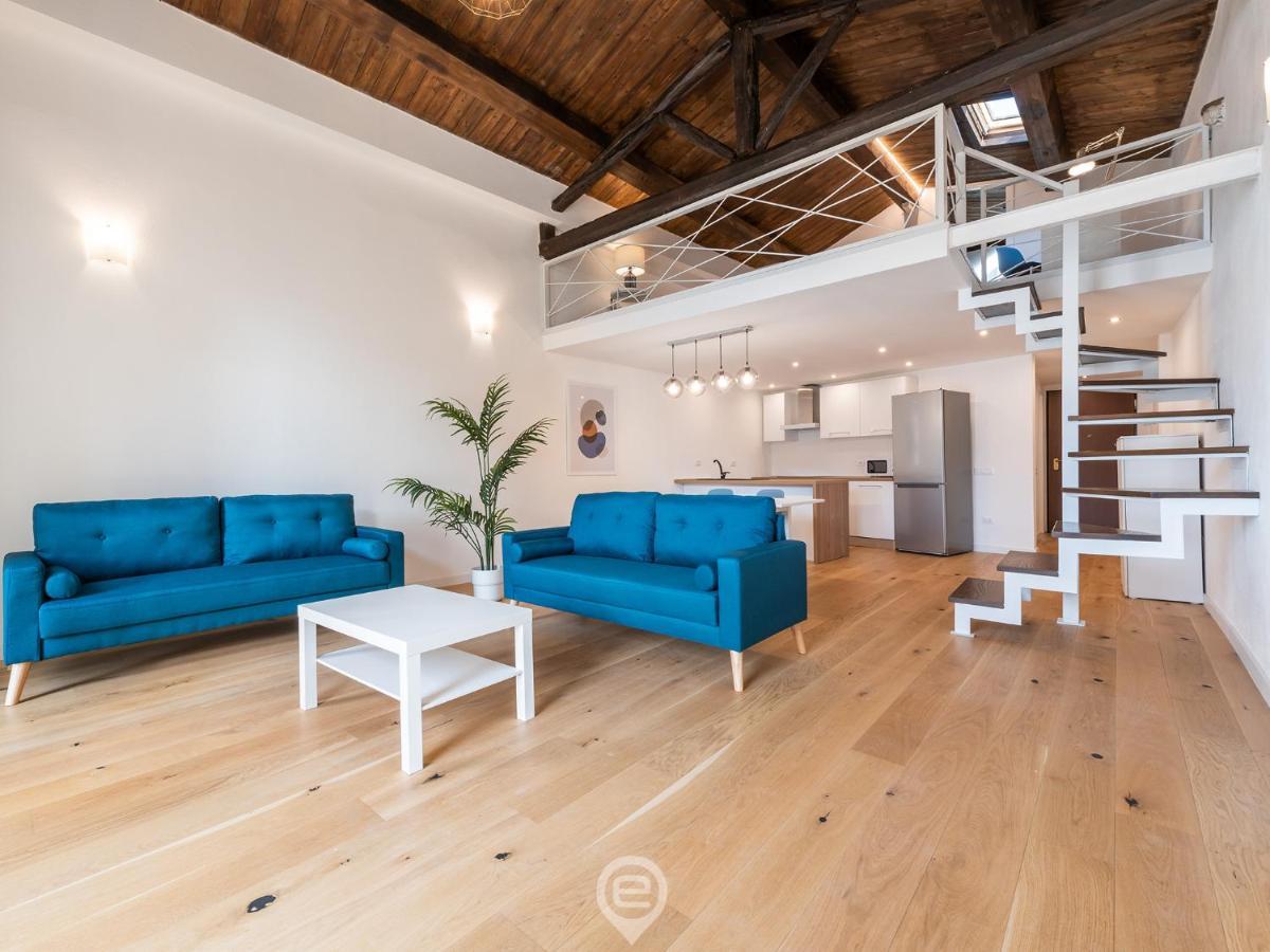 Luisa Apartment Cagliari Buitenkant foto