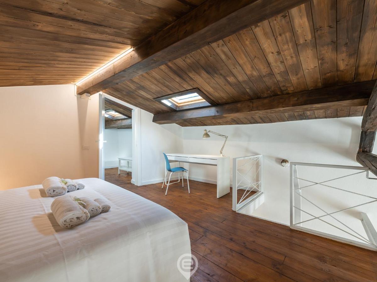 Luisa Apartment Cagliari Buitenkant foto